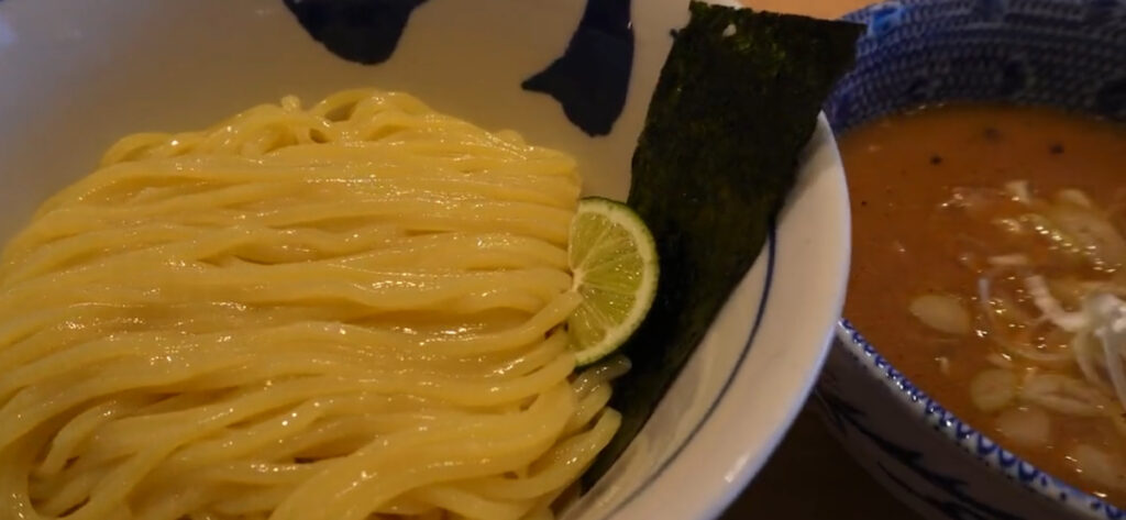 豊洲「つじ田」で濃厚つけ麺（¥1,060）をパトロール（1回目）