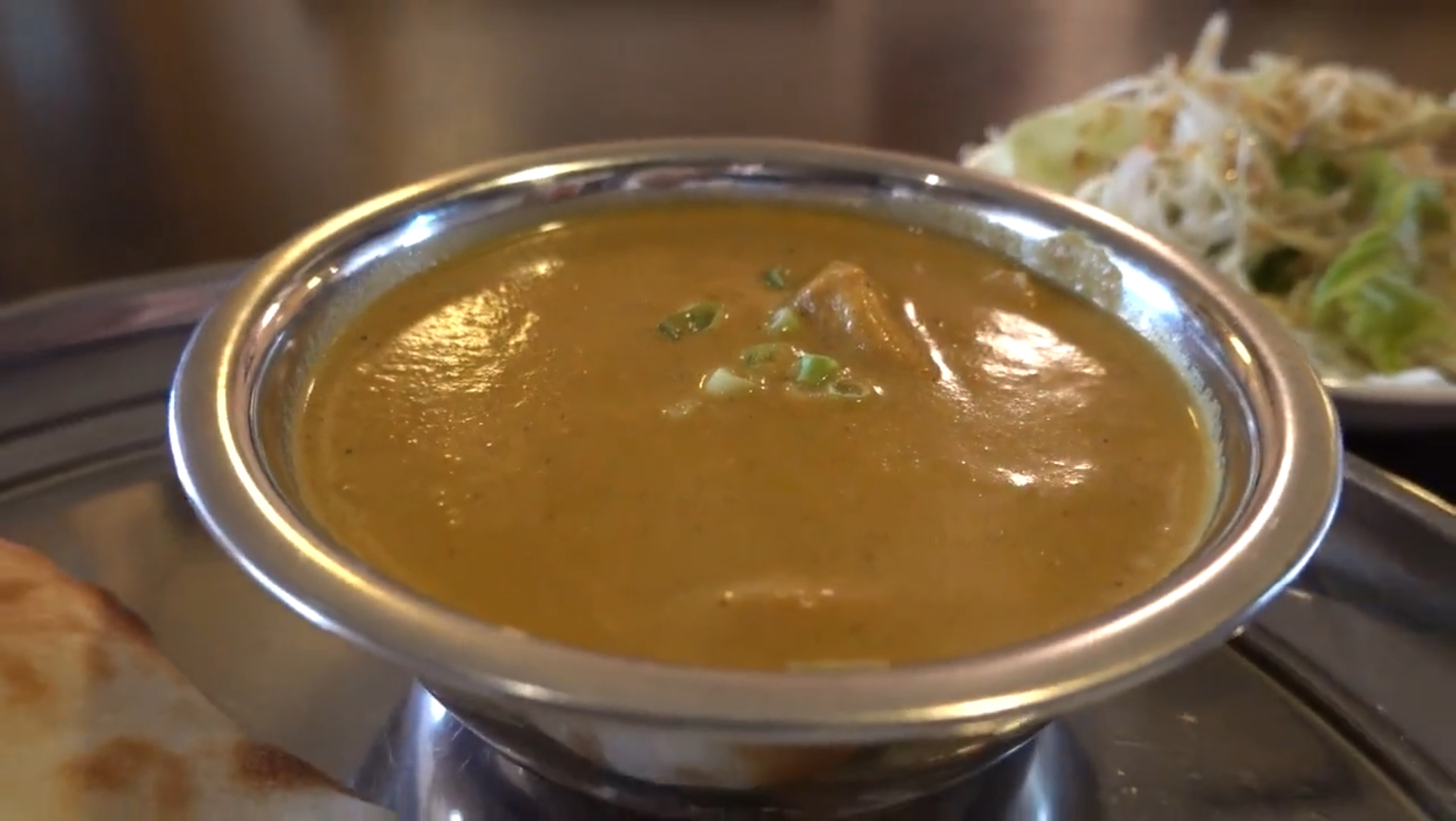 辰巳「スリスティ」でチキンカレーナンセットをパトロール